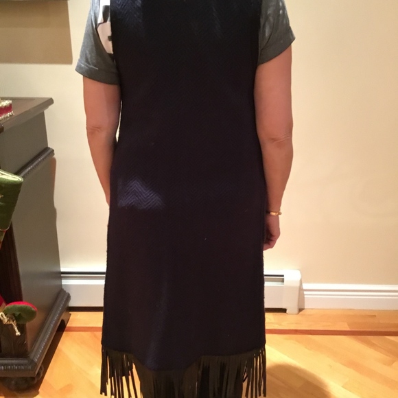 VEST - Picture 6 of 6